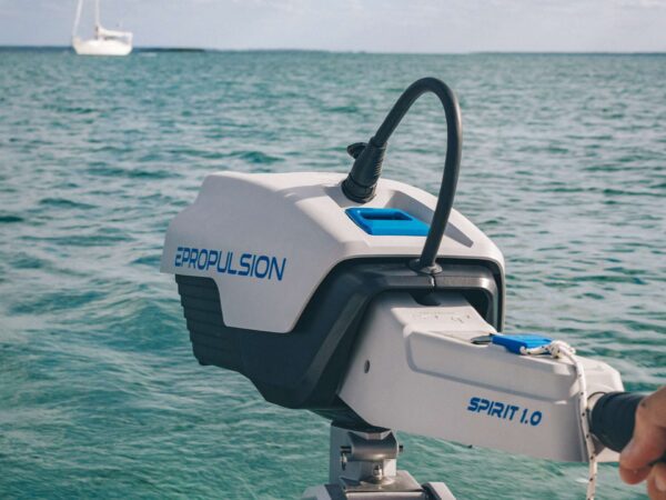ePropulsion Spirit 1.0 Plus elektrische buitenboordmotor