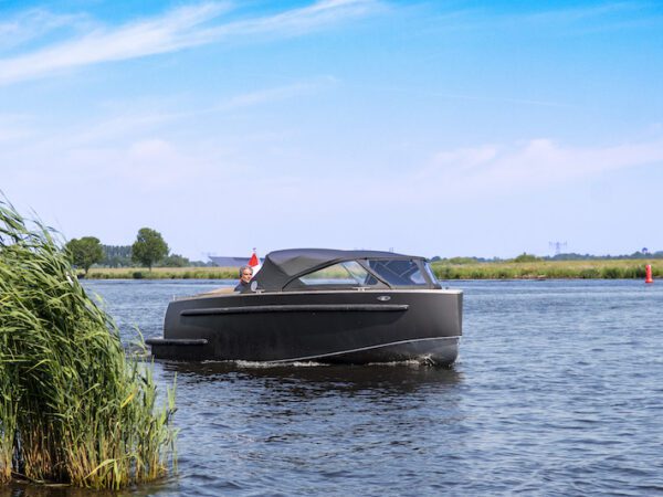 AluShip E-TNDR 670 aluminium boot