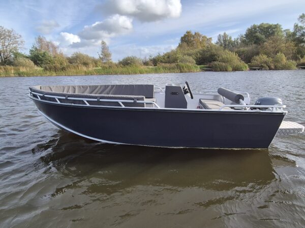 Qwest R485 alu boot Yamaha 9.9PK 4 takt vaarklaar