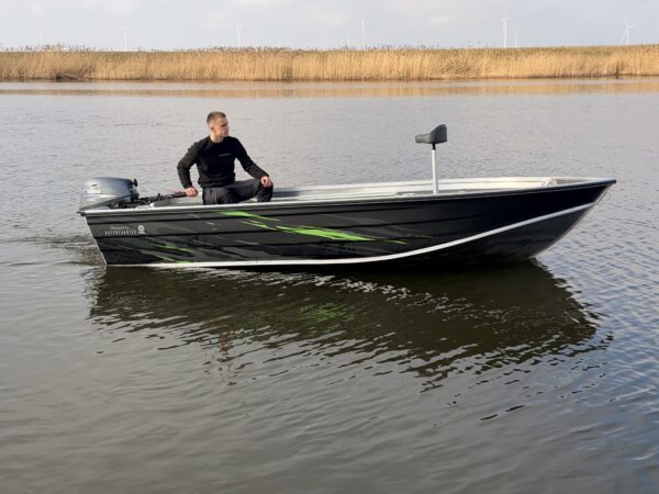 Kerman M428 aluminium visboot