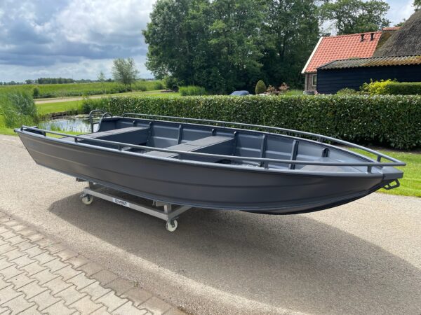 Qwest B421A aluminium boot